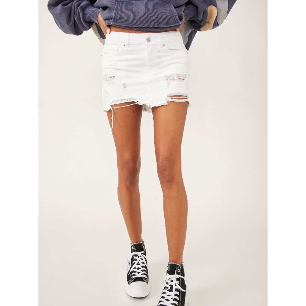 $20 Start FREE PEOPLE Out Of Ordinary Denim Mini Skirt / White NWOT - Picture 2 of 6